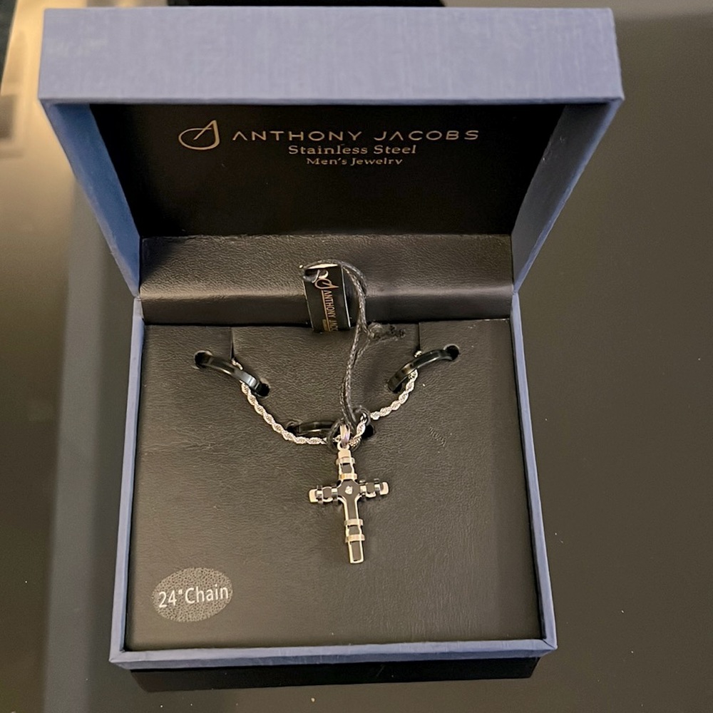 ANTHONY JACOBS STAINLESS STEEL NECKLACE
